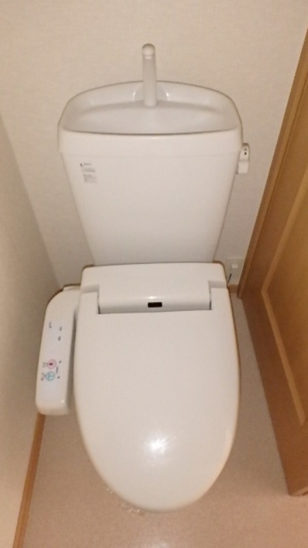 トイレ　図面と現状に相違がある場合には現状を優先
