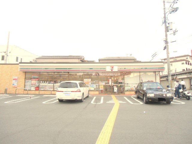コンビニ　セブンイレブン大阪北加賀屋1丁目店（コンビニ）まで270m