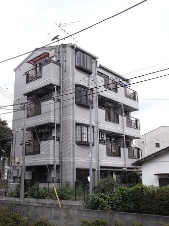 第２砂川ロイヤルハイツの建物外観