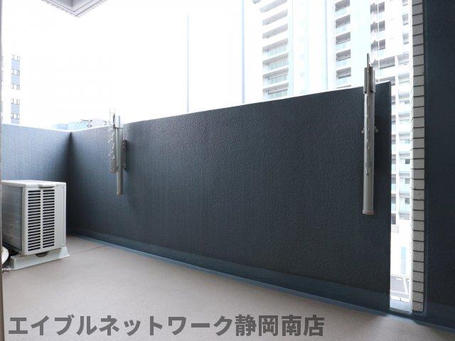 バルコニー　広々としたバルコニーです
