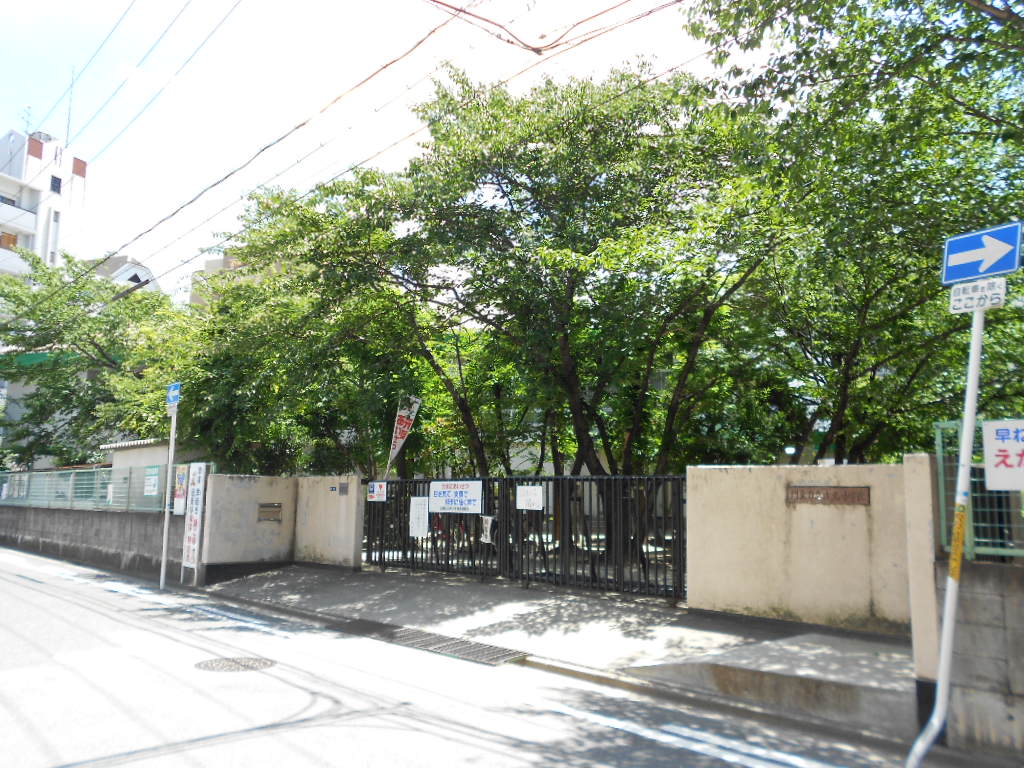 小学校　門真市立 速見小学校（小学校）まで1076m