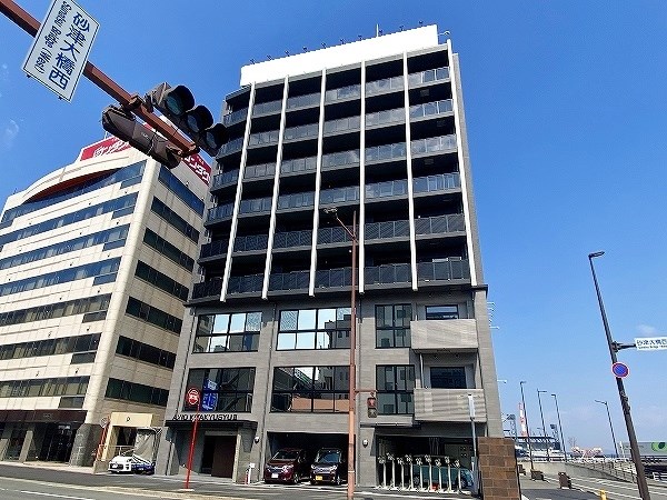 アクシオ北九州IIの建物外観