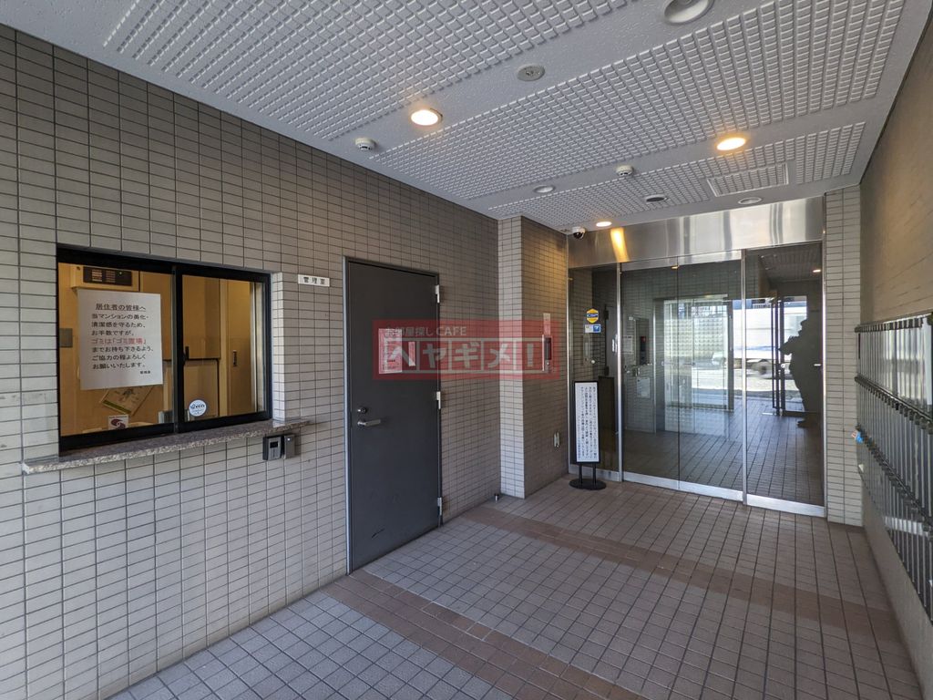 エントランス　エントランス