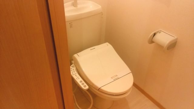 【フジコーコ波木　Bのトイレ】