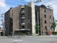 京都市西京区桂上野東町のマンションの建物外観
