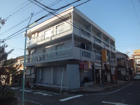 名古屋市中川区花塚町のマンションの建物外観