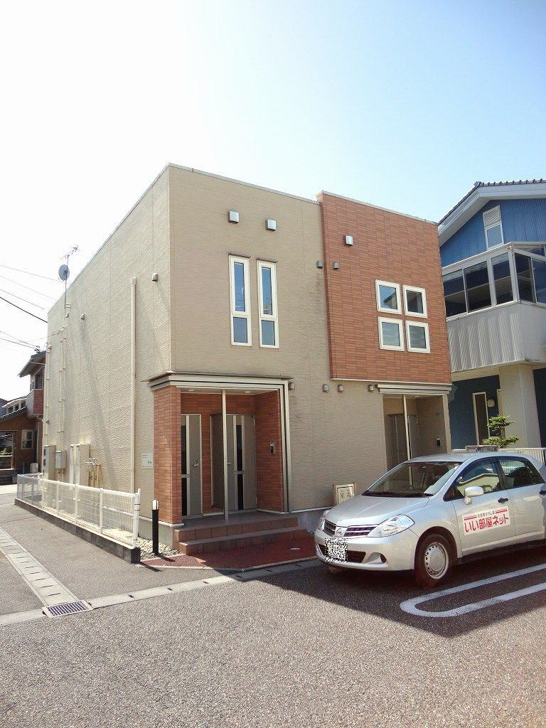 星六　弐号館の建物外観