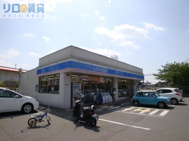 【宝塚市光明町のマンションのコンビニ】