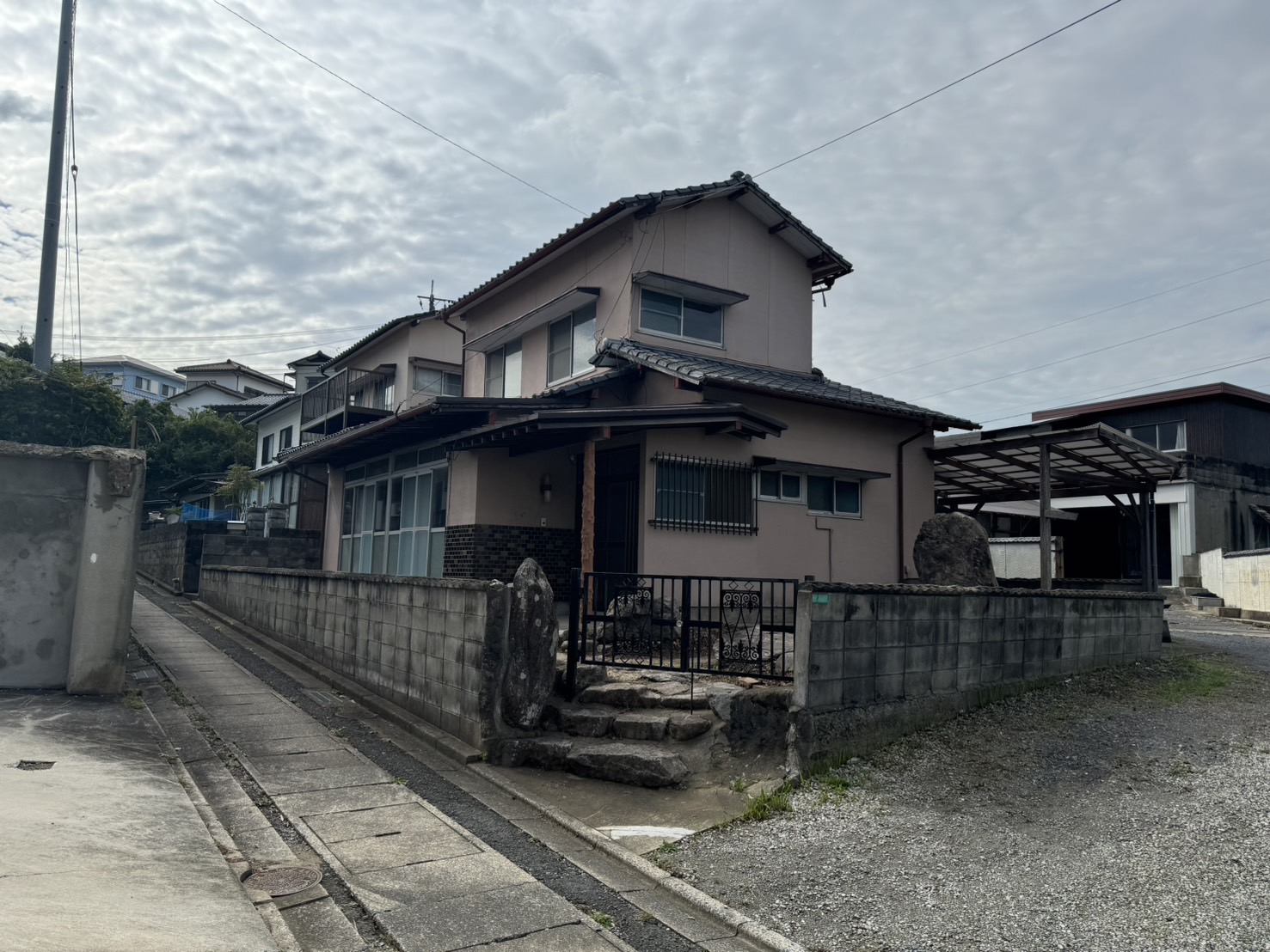 Buddy House小嶺台の建物外観