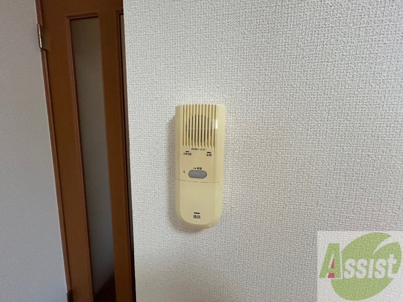 セキュリティ　来客時にはこちらのチャイムが鳴りますよ。