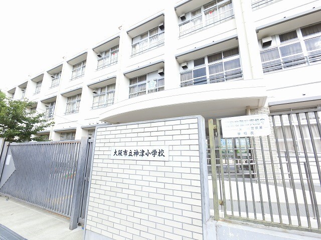 【マンション嵯峨の小学校】