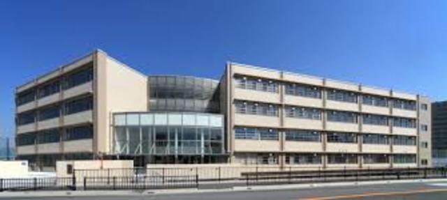 小学校　吹田市立千里丘北小学校（小学校）まで604m