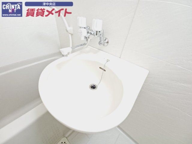 洗面設備　同タイプの画像です