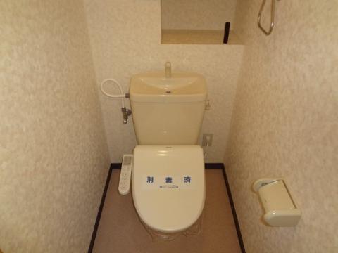 トイレ　シャワー付トイレ