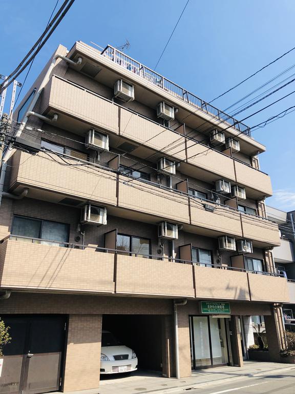 大田区羽田のマンションの建物外観