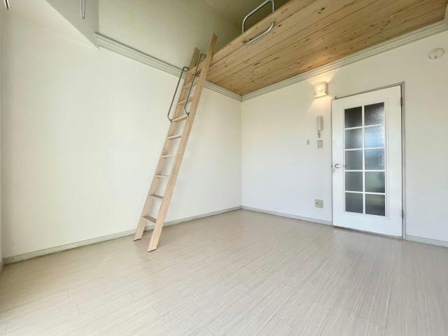 居室・リビング　同型　現況優先