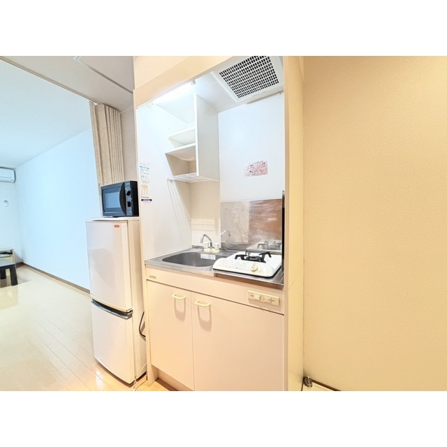 キッチン　キッチン（同仕様タイプ・現況優先）