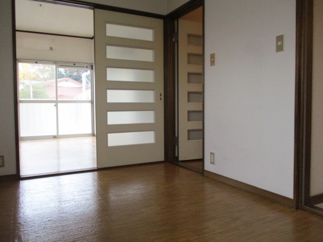 居室・リビング　別室参照