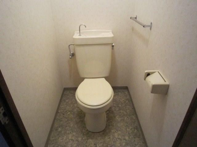 トイレ　（イメージ）