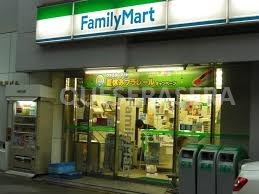コンビニ　ファミリーマート桜橋店（コンビニ）まで169m