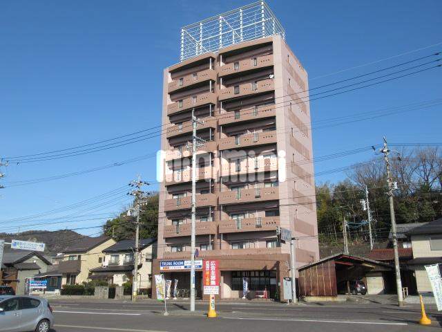 建物外観　南東から見た外観です。