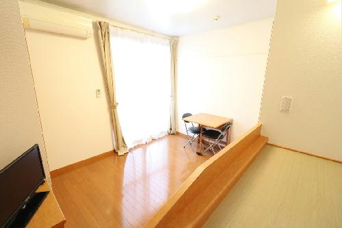 居室・リビング　退寮をお考えの方には家具家電付きがおススメ！