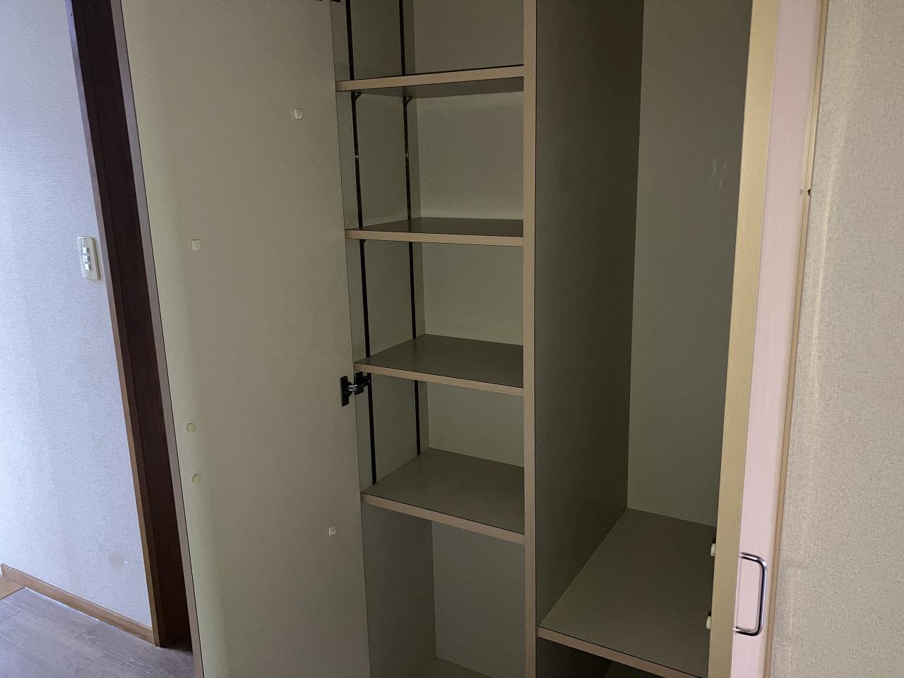 収納　ホール収納