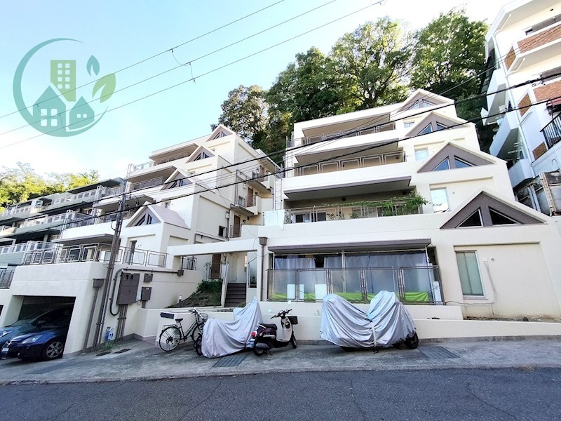 建物外観　サンヴィラ六甲1号館