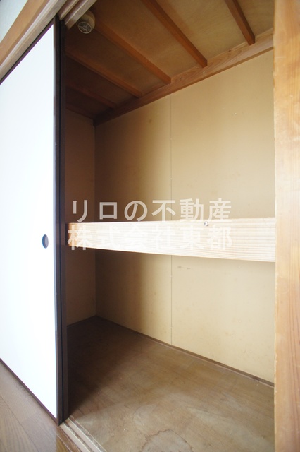 収納　奥行のある収納付です！増えがちな荷物をもスッキリ収納できます