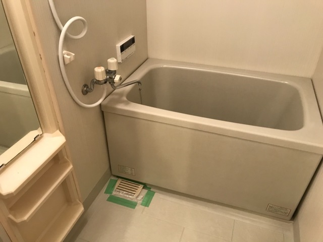 バス・シャワールーム