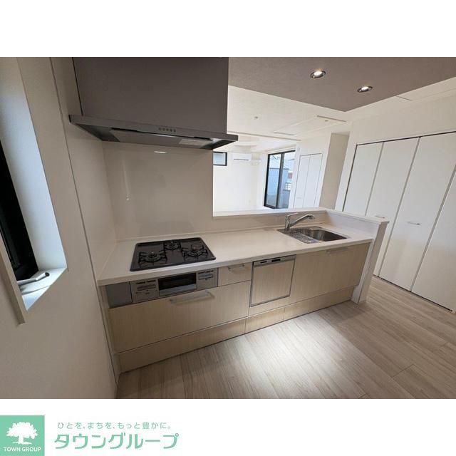 キッチン　★お部屋探しは株式会社タウンハウジング東京まで★