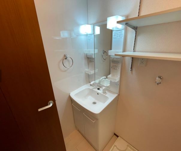 洗面設備　※参考写真