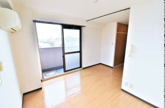 居室・リビング　※別号室の参考写真です※