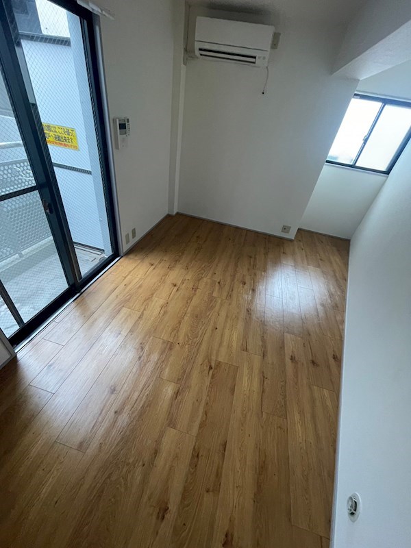 その他部屋・スペース　落ち着いて過ごせるお部屋なので、寝室にいかがでしょうか