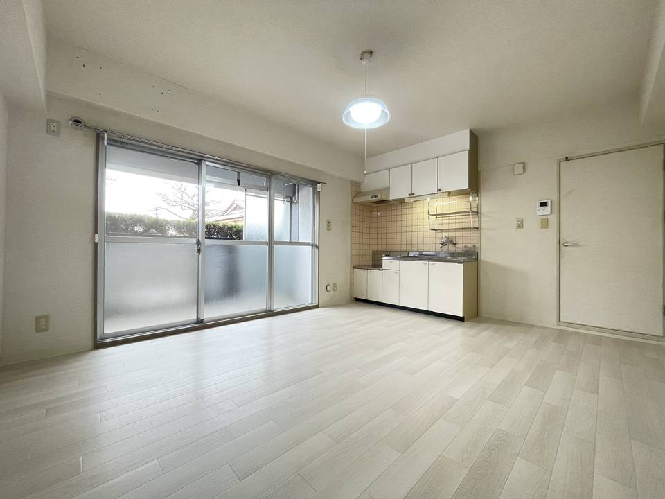 居室・リビング　リビング