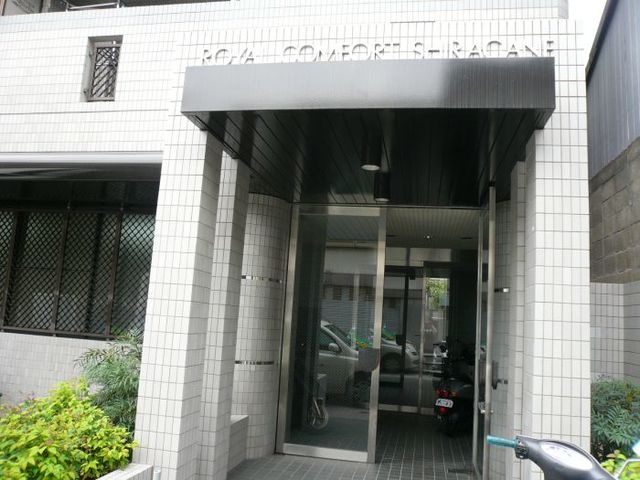 エントランス　エントランス
