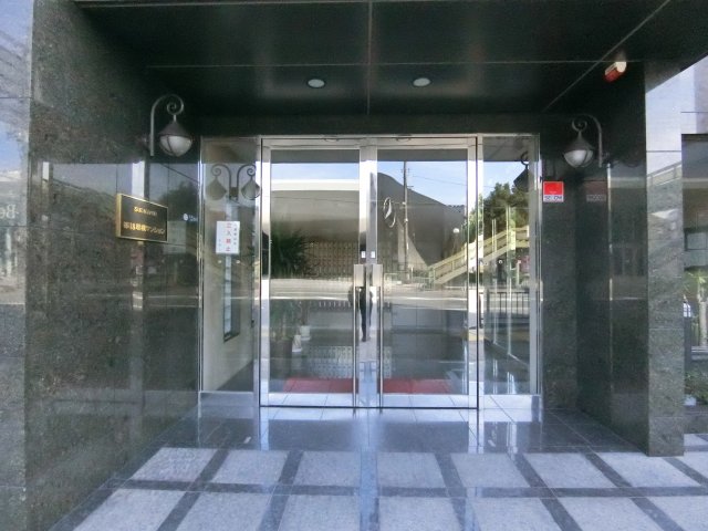 エントランス　詳細は、RISUMO江坂本店→06-6155-7137まで♪