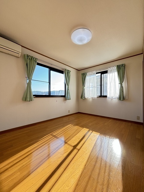 その他部屋・スペース　洋室約７．４帖