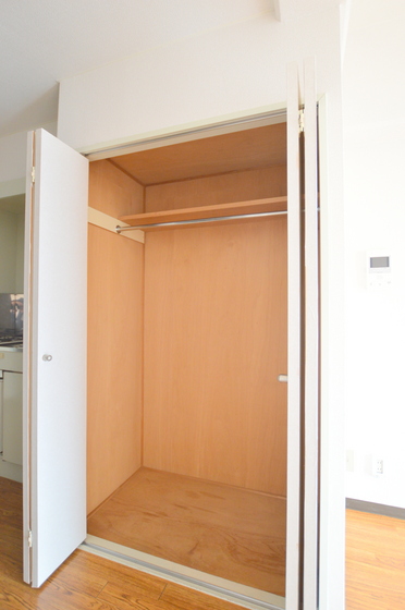 収納　クローゼット