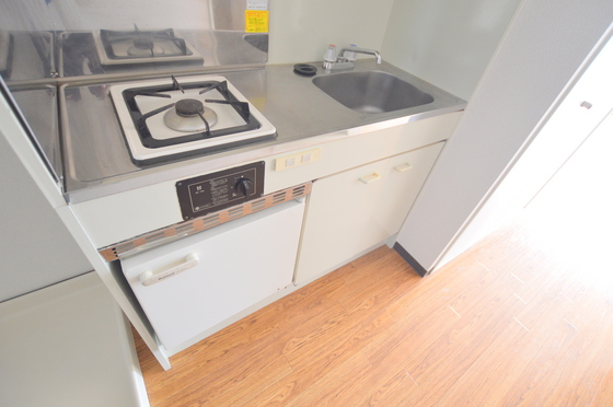 キッチン　冷蔵庫付きのキッチン