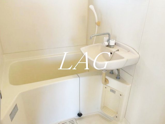 バス・シャワールーム　お風呂です。