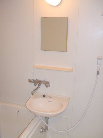 バス・シャワールーム　バスルーム