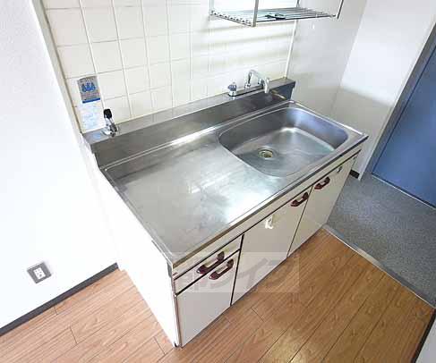 居室・リビング　キッチンです。