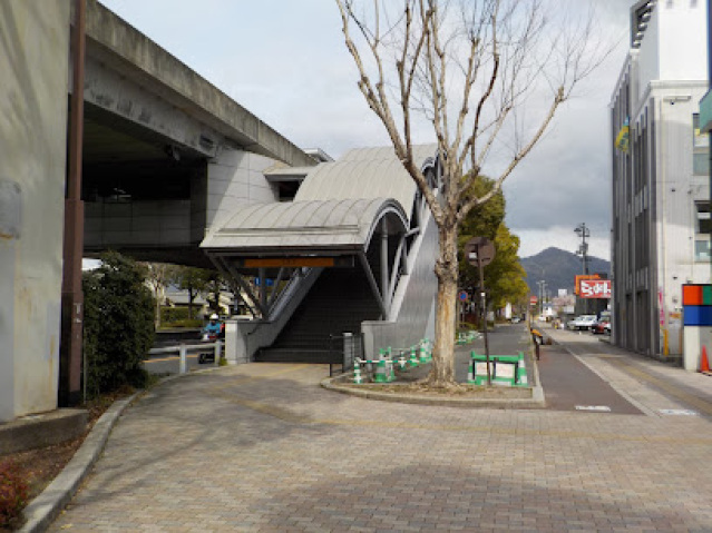 コンビニ　ローソン広島東原2丁目店（コンビニ）まで611m
