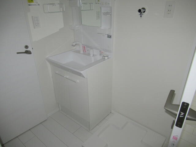 洗面設備　別部屋参考画像