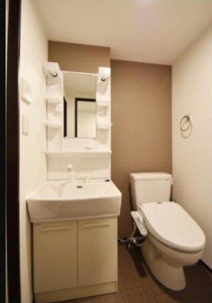 トイレ　※他部屋参考写真