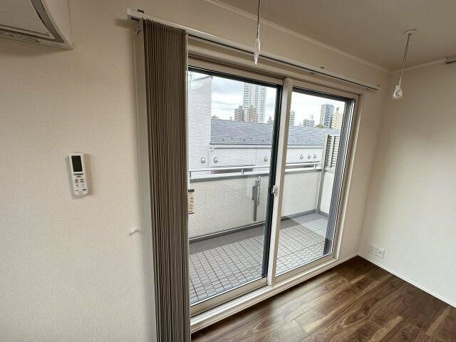 バルコニー　※参考写真