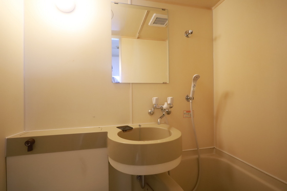 洗面設備　※別部屋の写真です