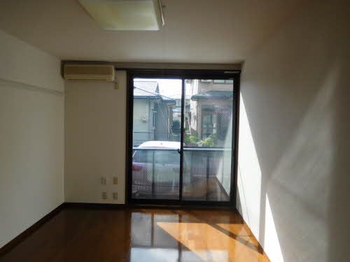 居室・リビング　洋室