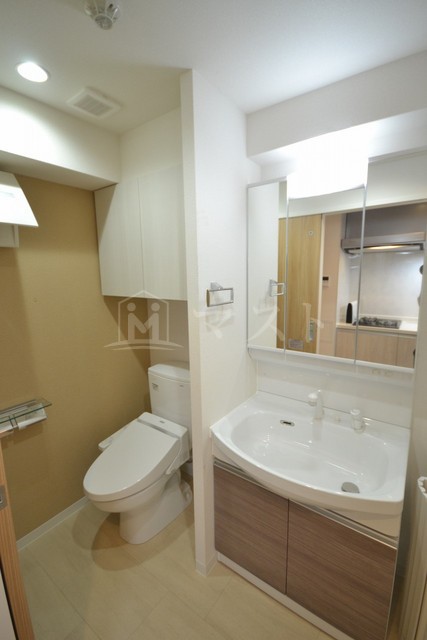 洗面設備　※他号室写真参考